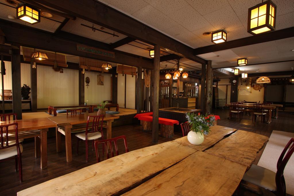 Kawahiro Hotel Nozawa Luaran gambar